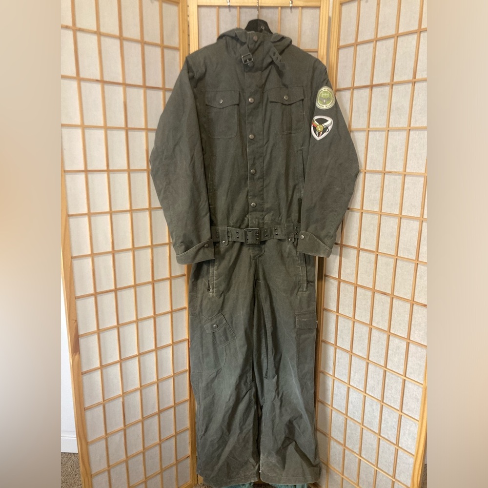 B BY BURTON snowboard suit